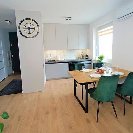 Apartament Nr15 Z Parkingiem Podziemnym Торунь Екстер'єр фото