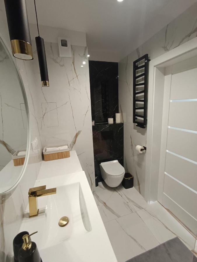 Apartament Nr15 Z Parkingiem Podziemnym Торунь Екстер'єр фото