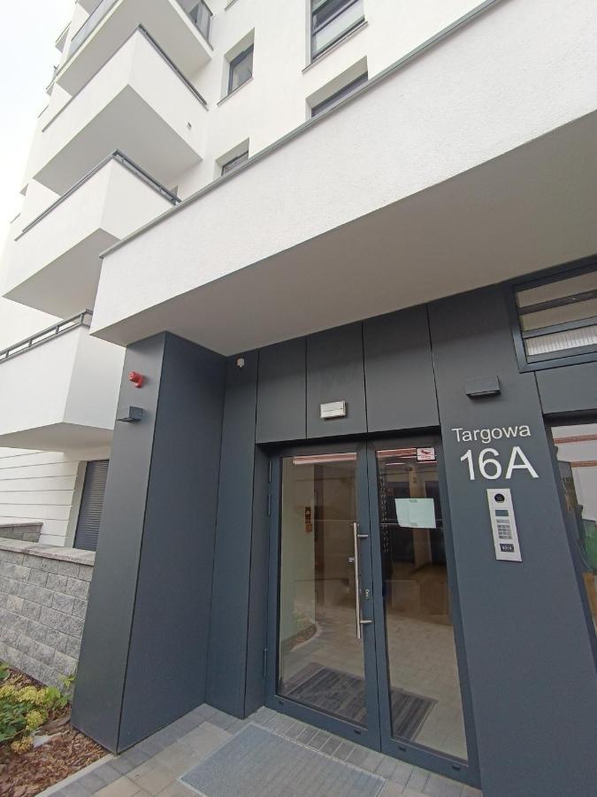 Apartament Nr15 Z Parkingiem Podziemnym Торунь Екстер'єр фото